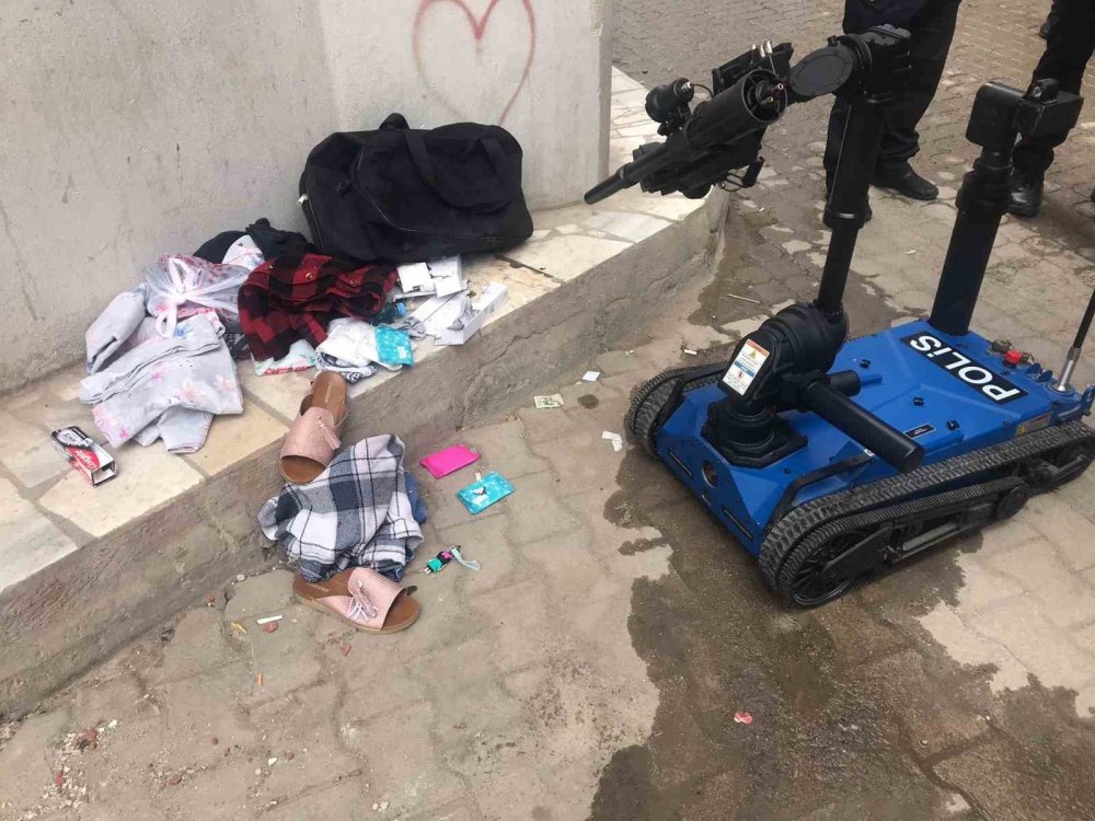 Gümüşhane’de şüpheli çanta alarmı