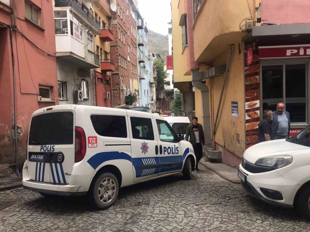 Gümüşhane’de şüpheli çanta alarmı