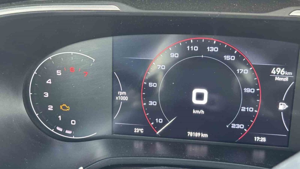 İki yıl önce sıfır araba satın aldı, başına gelmeyen kalmadı