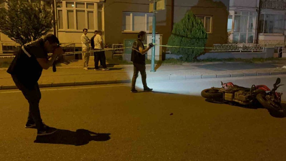 Motosiklet kazasında 18 yaşındaki genç kız hayatını kaybetti