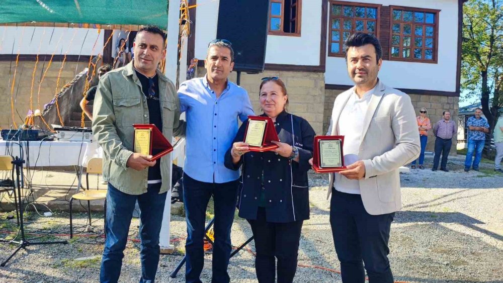 Giresun’un Akçalı köyünde “Sirke Yarışması” düzenlendi