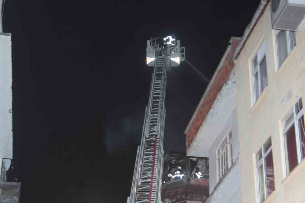 Ordu’da çıkan yangında kağıt toplayıcı yaşlı adam hayatını kaybetti