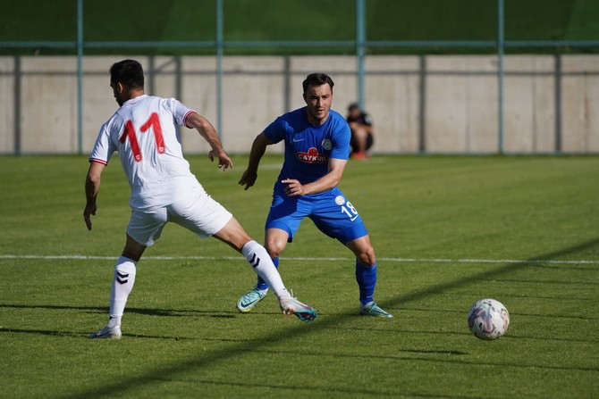 aykur-rizespor-erzurum-kampinda-oynadigi-ilk-hazirlik-macinda-yilport-samsunspora-1-0-maglup-oldu-1.jpg