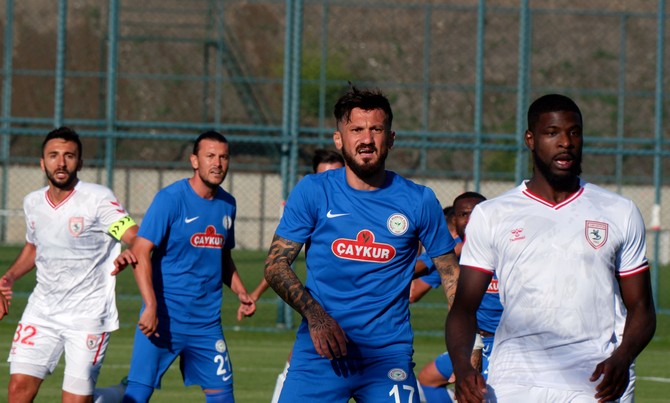 caykur-rizespor-samsunspor-macindan-kareler-4.jpg