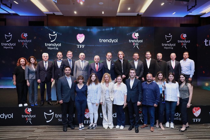 super-lig-ve-1-ligin-isim-sponsoru-trendyol-oldu-3.jpg