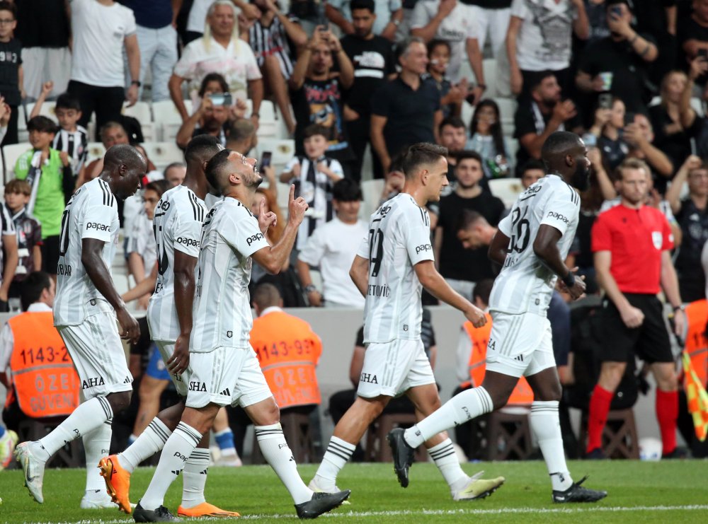 Beşiktaş Rövanş İçin Avantaj Elde Etti