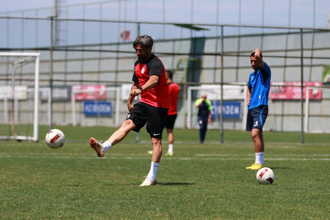 caykur-rizespor-antrenmani-3.jpg