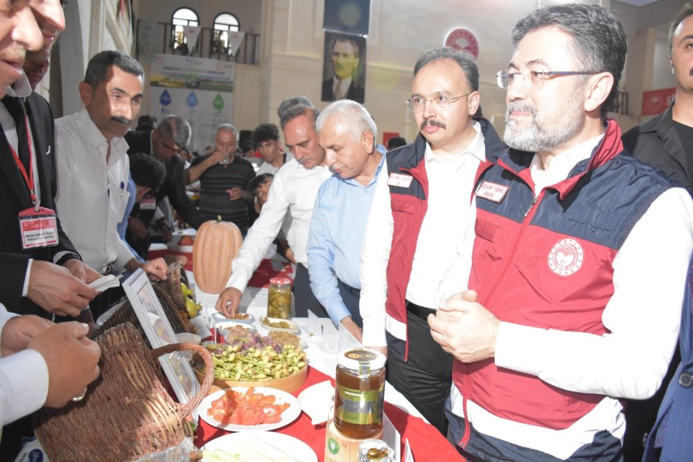 Bakan Yumaklı: 300 Milyon Liralık Tarımsal Destek Ödemelerini Kardeşlerimizin Hesabına Aktardık (2)