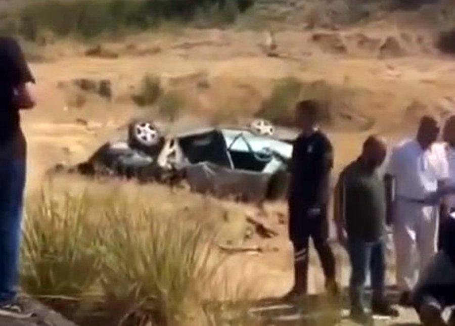 Otomobil Şarampole Devrildi: 1 Ölü, 8 Yaralı