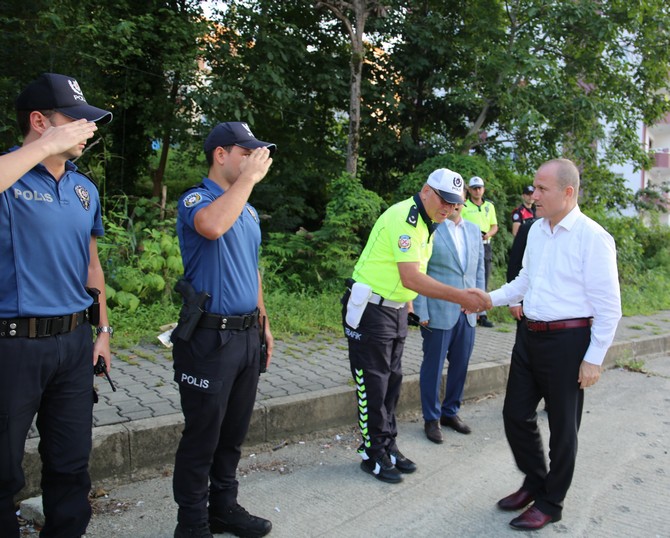 rize-il-emniyet-muduru-turesinden-sok-uygulama-noktasina-ziyaret-1.jpg