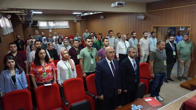 rizede-rehberlik-hizmetleri-uygulama-kursunun-acilisi-gerceklestirildi-3.jpg