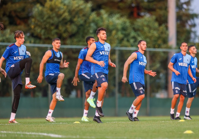 trabzonsporda-caykur-rizespor-maci-hazirliklarz-basladi-8.jpg