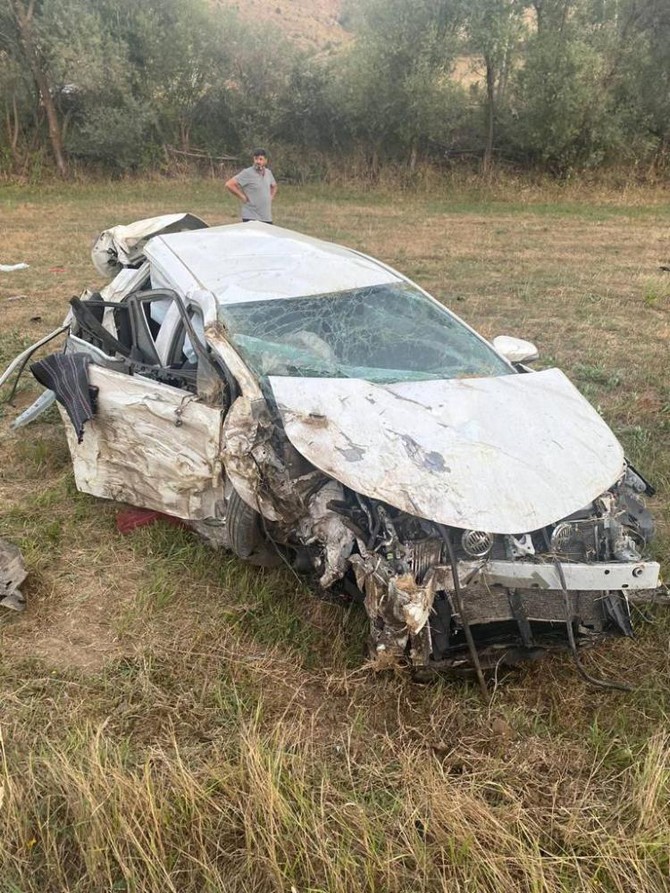 gumushanede-trafik-kazasi-2si-agir-7-yarali-2.jpg