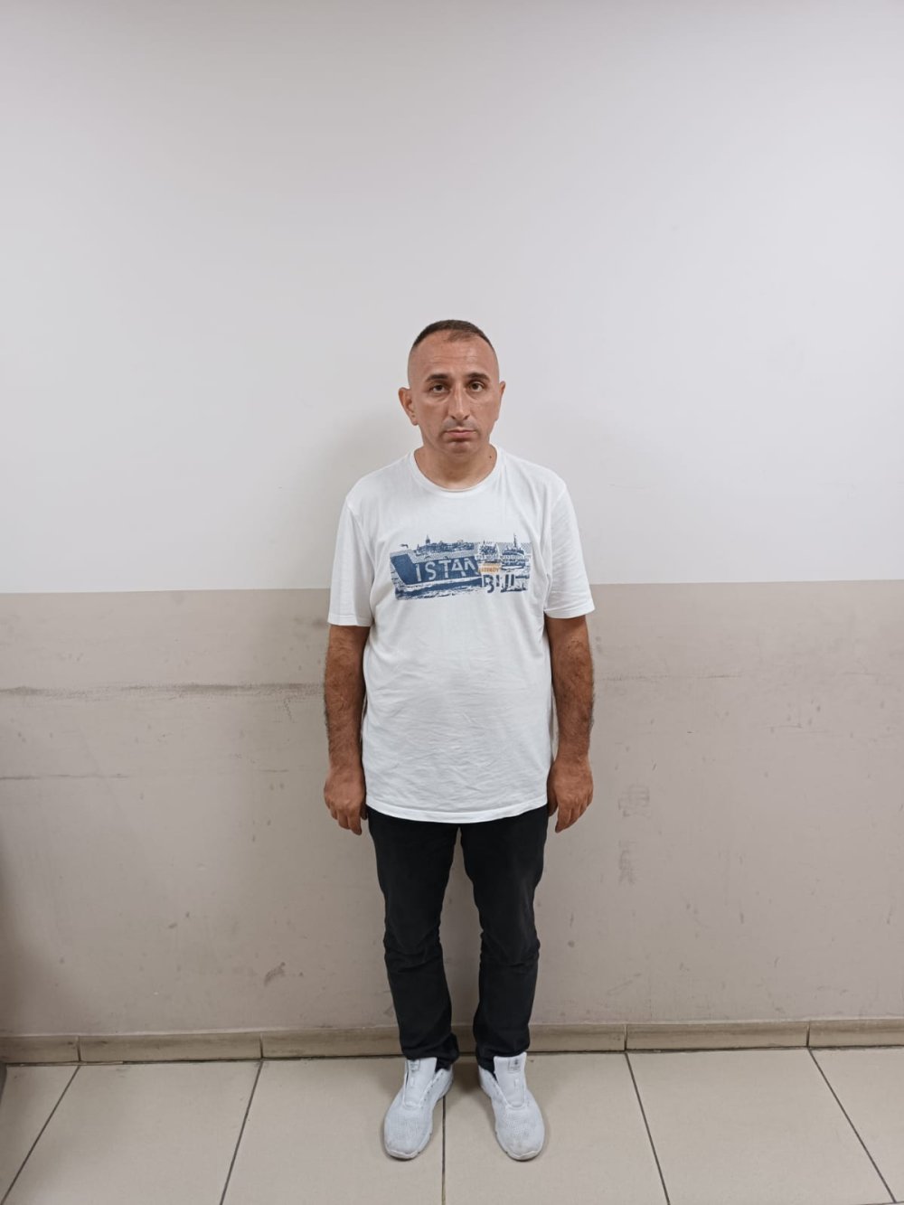 Boşanmak İsteyen Eşini Silahla Başından Vuran Şüpheli Yakalandı