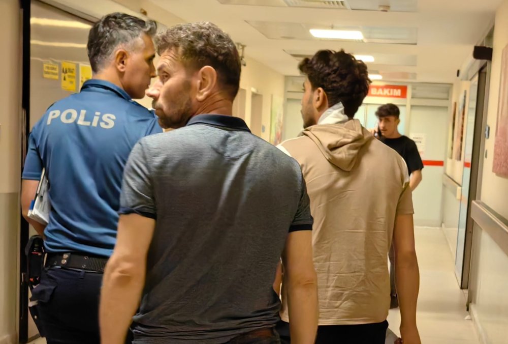 Bursa'da, Suriyeli 2 Kişi Arasında Bıçaklı Kavga: 1 Yaralı