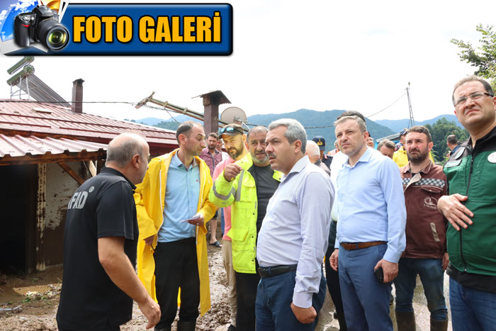 rize-valisi-baydas-siddetli-yagisin-etkili-oldugu-cayeli-ve-guneysuda-incelemede-bulundu-001.jpg