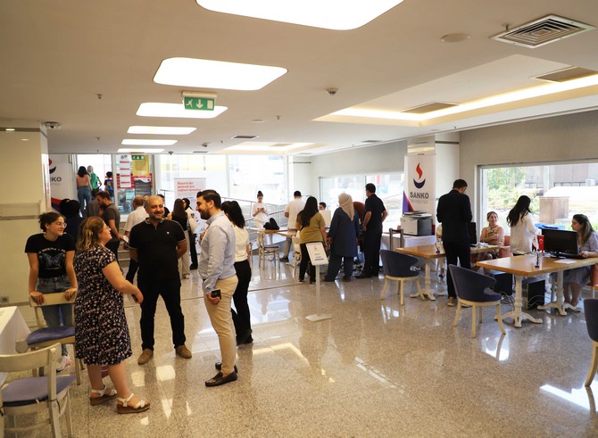 sanko-universitesinde-kayit-heyecani-basladi-2.jpg