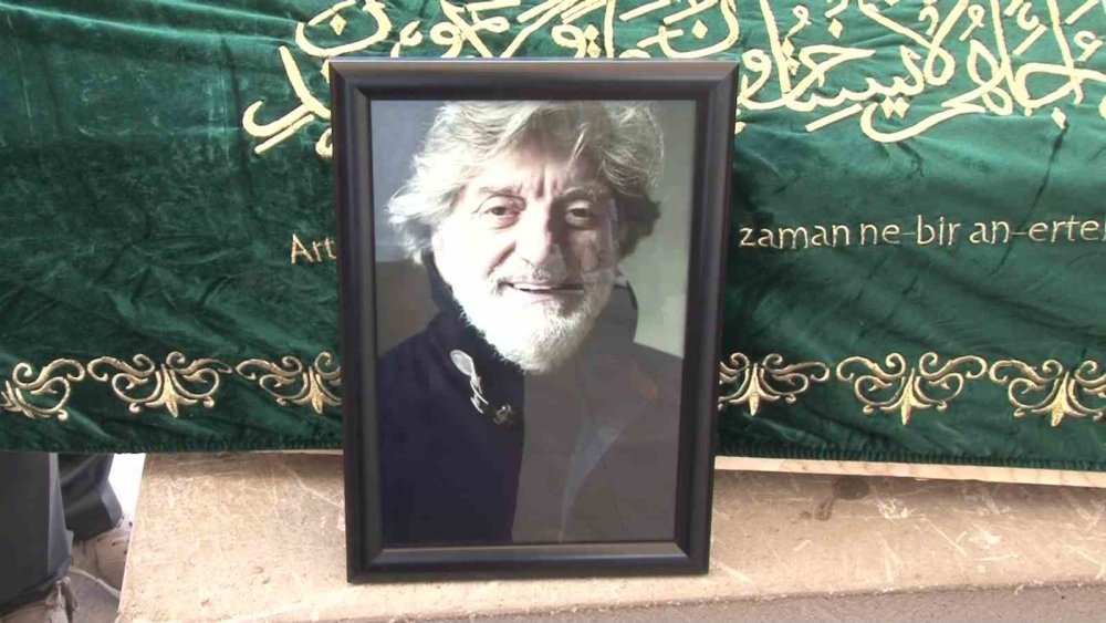 Oyuncu Ünal Silver son yolculuğuna uğurlandı