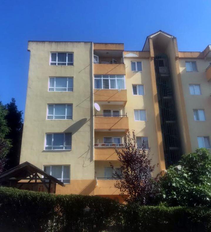 4'üncü Katın Balkonundan Düşen Çocuk, Ağır Yaralandı