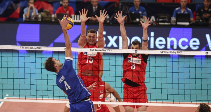 A Milli Erkek Voleybol Takımı, Avrupa Voleybol Şampiyonası'na Mağlubiyetle Başladı