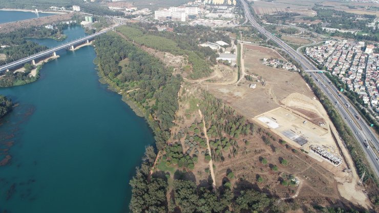 Adana'nın Çamlıca Arsalarında 30 Yıllık Tartışma Son Buldu; İlk Temeller Atıldı