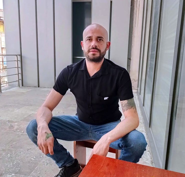 Ağabeyi Ve Yeğenini Öldürdü; Ailesi Cenazesini Almadı