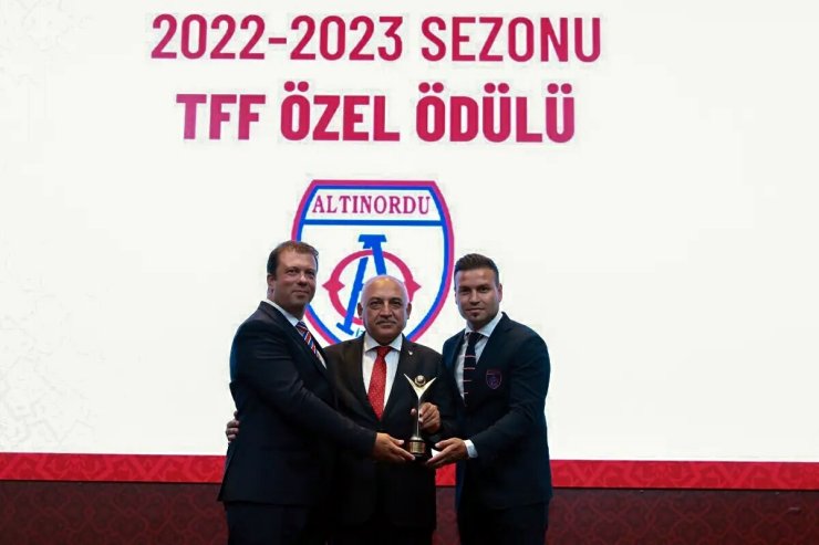 Altınordu'ya Tff'den Özel Ödül