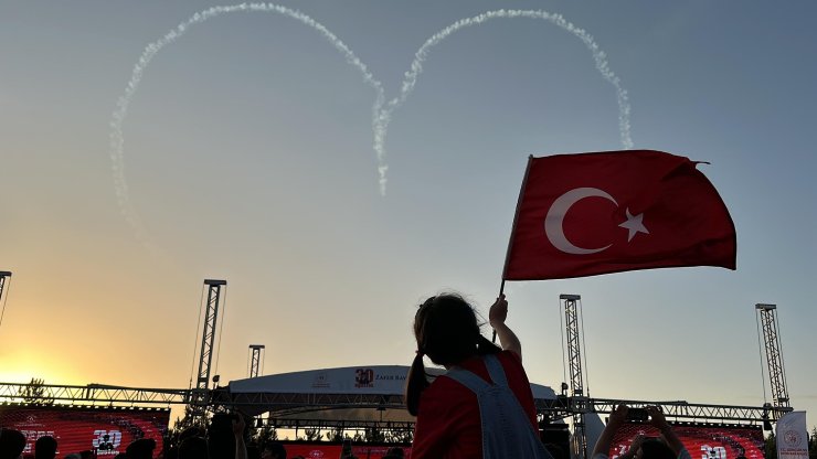 Bakan Bak: Hiç Kimse, Bu Millete Asla Diz Çöktüremeyecek (2)