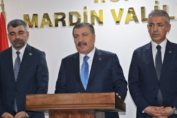 Bakan Koca: T.c. Vatandaşı Olan Hiç Kimseye, Türkçe Dışında Reçete Yazımı Söz Konusu Değil