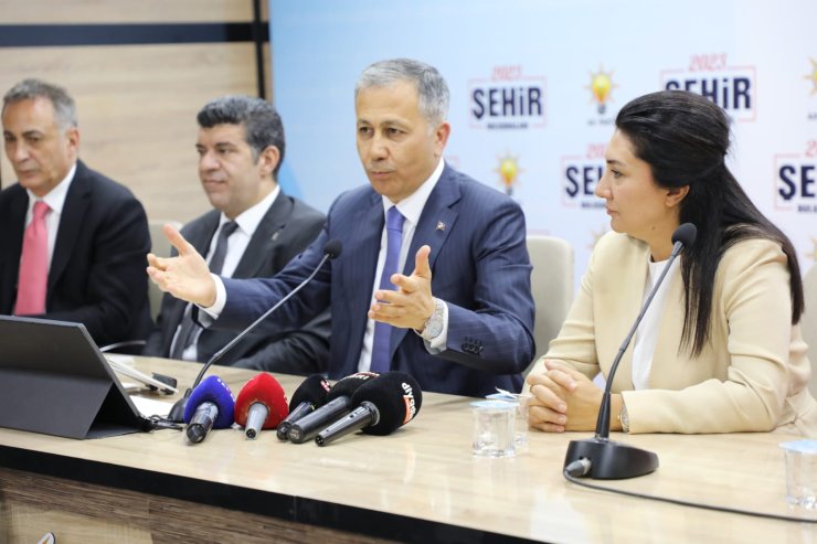 Bakan Yerlikaya: Göçmen Kaçakçılığı Organizatörlerinin Nefesini Keseceğiz