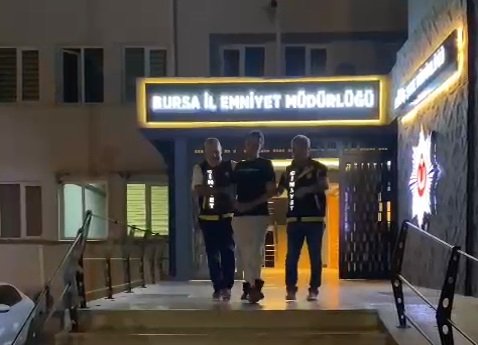 Bursa'da Kardeşini Öldüren Kişiyi 5 Ay Sonra Tabancayla Vurdu