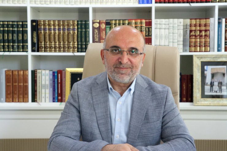 Diyarbakır Müftüsü: 'Hoca' Denilen, 'Şeyh' Denilen Parayla İş Yapıyorsa Tasvip Etmeyiz