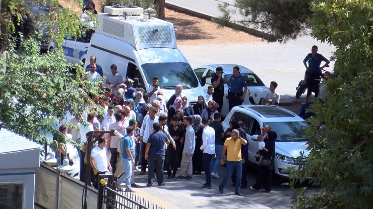 Diyarbakır'da Randevuyla Muska Yapan ‘Şeyh’, Serbest Bırakıldı