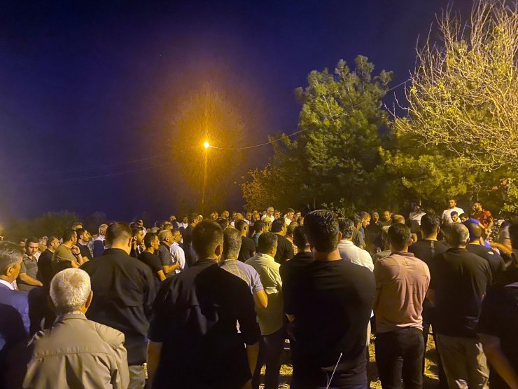 Eski Bakan Kutbettin Arzu'nun Cenazesi, Diyarbakır'da Toprağa Verildi