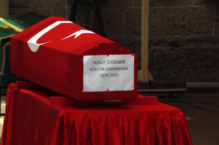 Gölcük Kaymakamı Özdemir, Son Yolcuğuna Uğurlandı