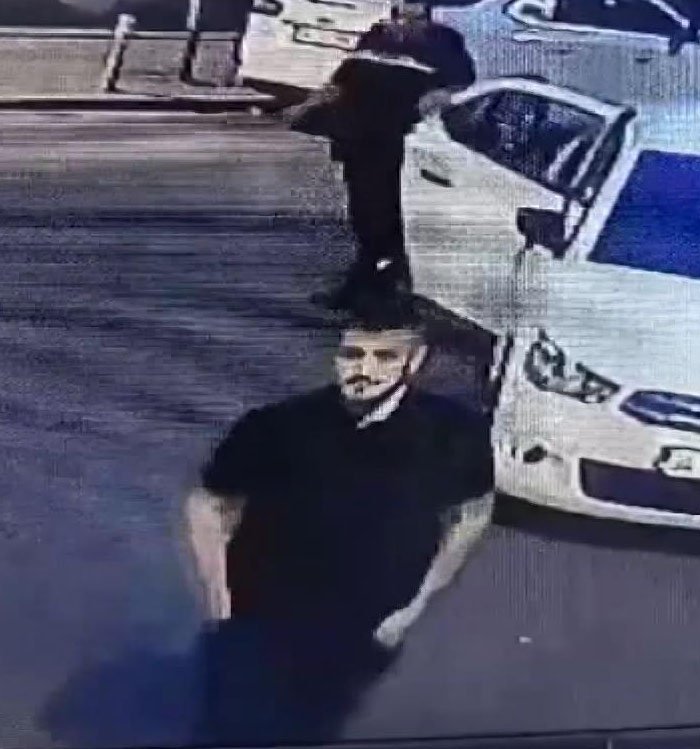 Güngören'deki Kahvehane Saldırısı: Aynı Şüphelilerin Daha Önce Düzenlediği İki Saldırının Görüntüleri Ortaya Çıktı