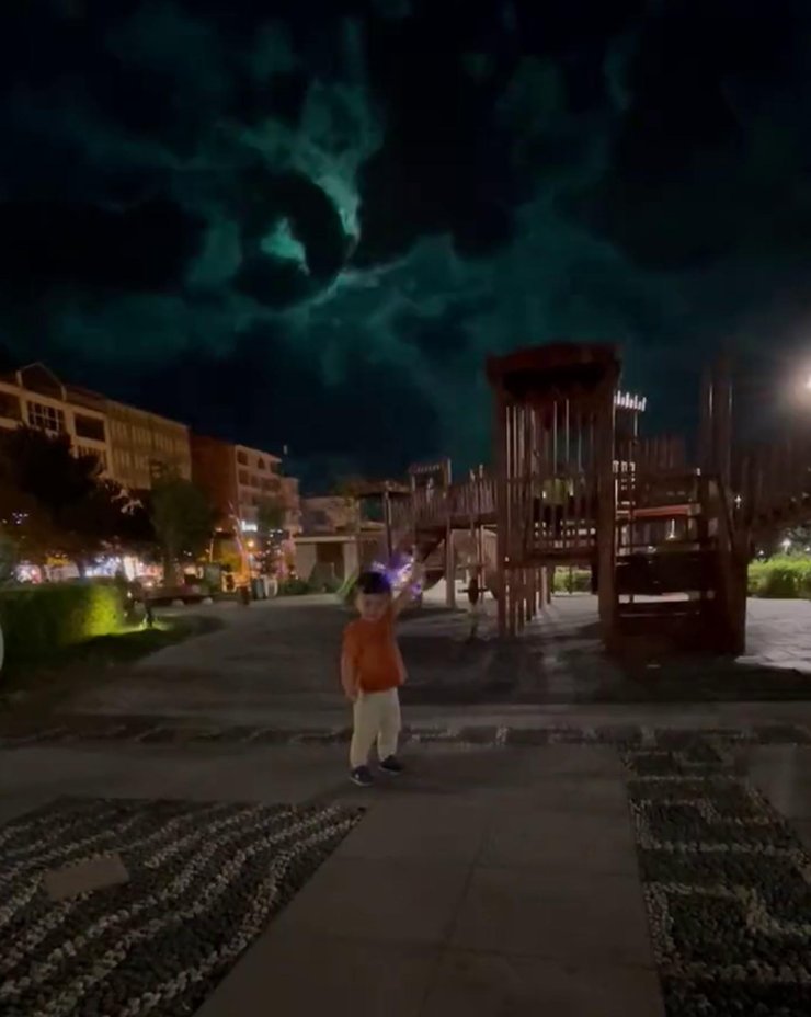 Kahramanmaraş'ta Gökyüzünü Aydınlatan Esrarengiz Işık (3)