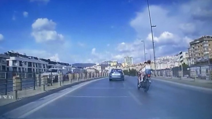 Maltepe'de Motosiklet Sürücüsünün Hayatını Kaybettiği Kaza Kamerada
