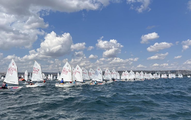 Tekirdağ'da, Uluslararası Süleymanpaşa Optimist Cup Yelken Yarışları Başladı