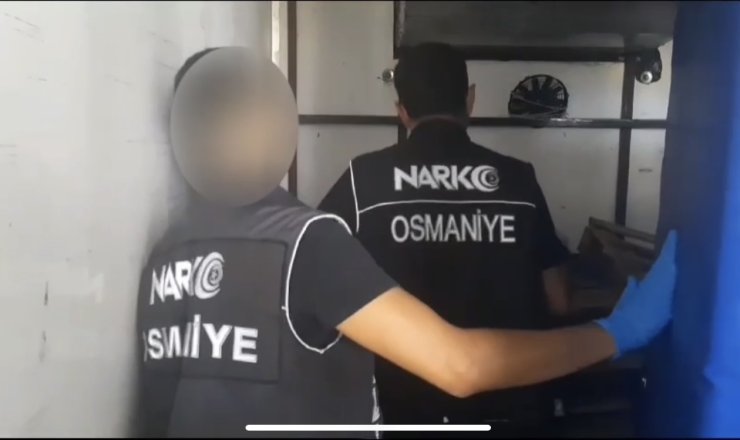 Tır’da 145 Kilo Skunk Ele Geçirildi