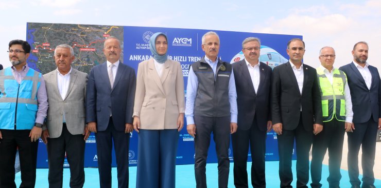 Uraloğlu: Ankara- İzmir Hızlı Tren Hattı Yılda 13,3 Milyon Yolcu Ve 90 Milyon Ton Yük Taşıyacak