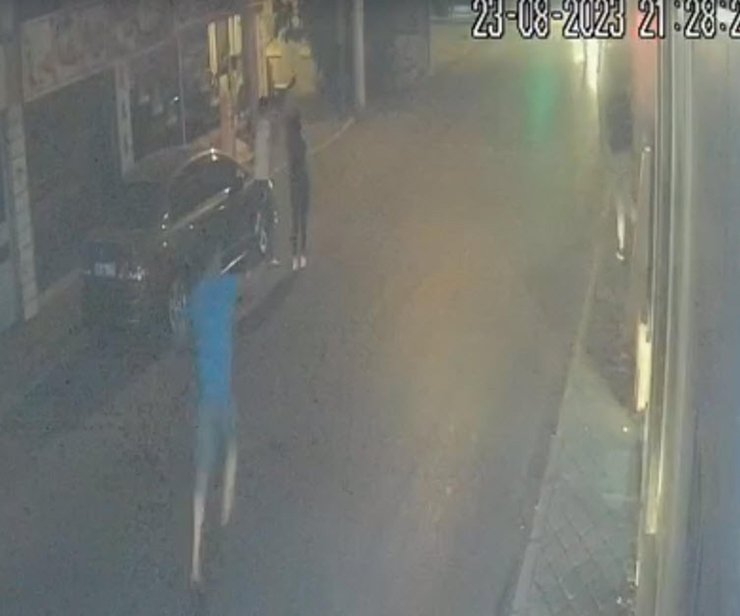 Balkonda Otururken Vurulmuştu; O Anların Kamera Görüntüleri Ortaya Çıktı