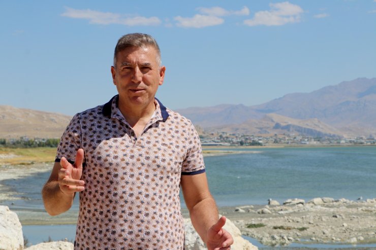 Urmiye Gölü Tuz Çölüne Dönüştü, Van Gölü Alan Kaybetmeye Devam Ediyor