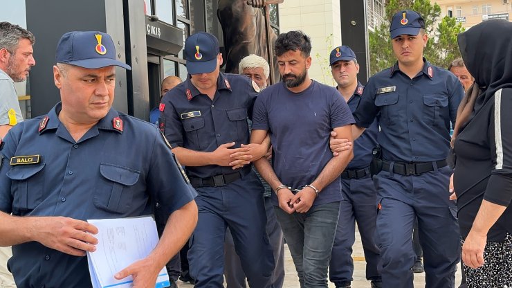 3 Turistin Öldüğü Kazada Otomobilin Sürücüsü Tutuklandı