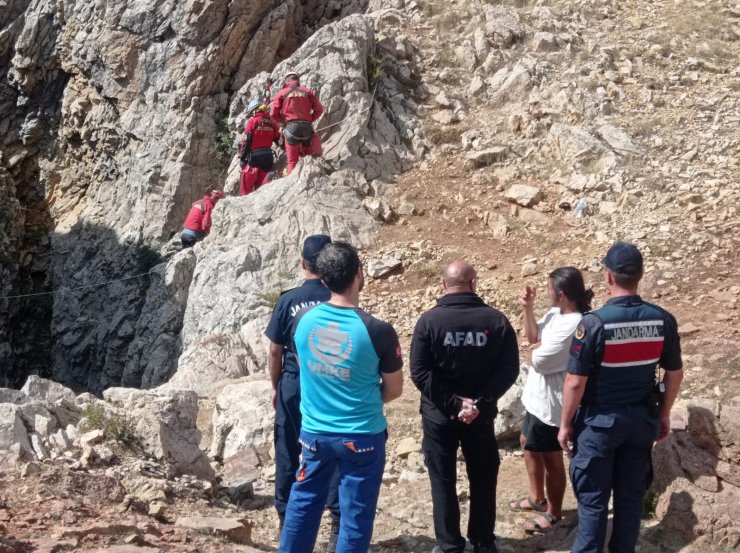 Mağarada Rahatsızlanan Abd'liye Ulaşıldı; Durumu İyi