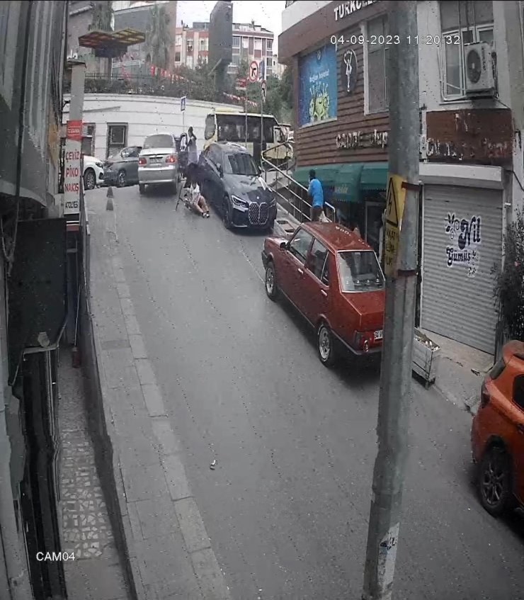 Arnavutköy'de Yola Dökülen Yağ Çevredekilere Zor Anlar Yaşattı