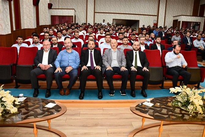 diyanet-isleri-baskanligi-personelinin-mesleki-egitim-acisindan-nitelikli-personel-yetistirmek-amaciyla-kurulan-dini-yuksek-ihtisas-merkezlerinden-rize-muftu-yusuf-karali-dini-yuksek-ihtisas-merkezinde-2023-2.jpg