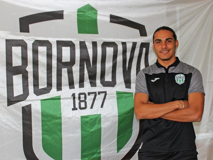 Bornova 1877'de Emircan Koku, Üst Sıraları Hedefliyor