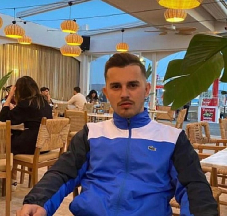 Kayıp Olarak Aranan Mert, Kapalı Olan Otelde, Odada Ölü Bulundu