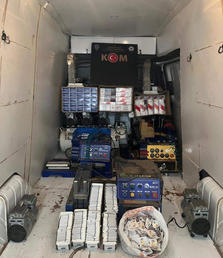 Tekirdağ'da Kaçak Sigara İmalathanesine Operasyon: 2 Gözaltı